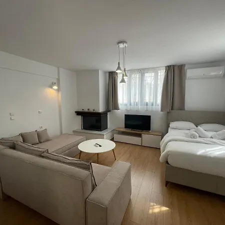Nala's I Apartment